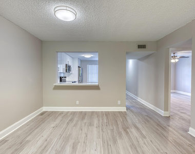 230 Se 10th Street - Photo Thumbnail 5