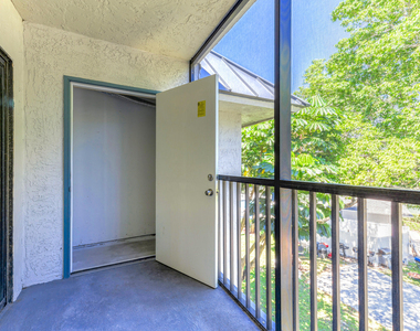 230 Se 10th Street - Photo Thumbnail 23