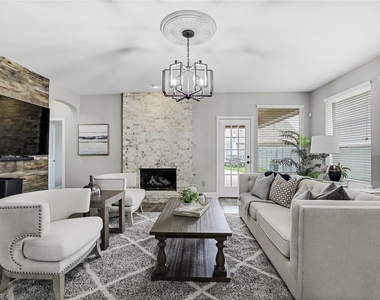1708 Cole Lane - Photo Thumbnail 8