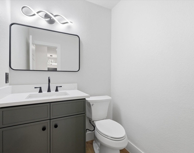 652 Allen Road - Photo Thumbnail 15