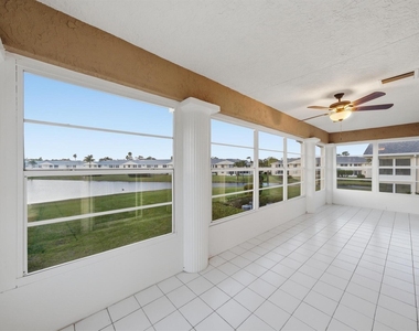 428 Grove Isle Circle - Photo Thumbnail 13
