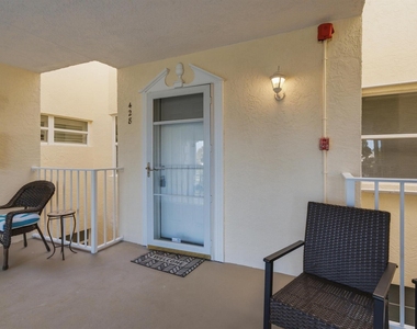 428 Grove Isle Circle - Photo Thumbnail 1