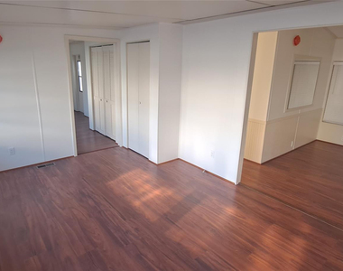 5362 Se 65th Avenue - Photo Thumbnail 14