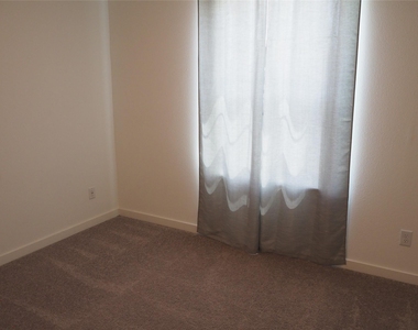 5009 Shadetree Street - Photo Thumbnail 35