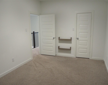 5009 Shadetree Street - Photo Thumbnail 30