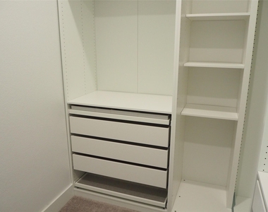 5009 Shadetree Street - Photo Thumbnail 20