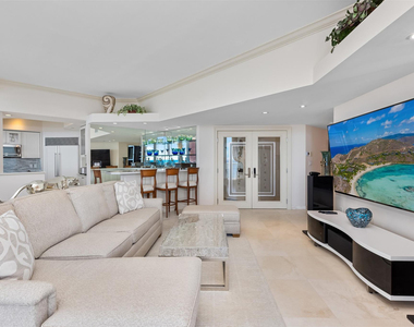 2110 N Ocean Boulevard - Photo Thumbnail 12