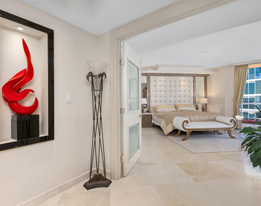 2110 N Ocean Boulevard - Photo Thumbnail 24