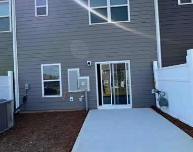 2690 Yeager Drive Nw - Photo Thumbnail 13