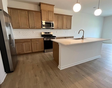 2690 Yeager Drive Nw - Photo Thumbnail 6