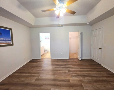 6707 Coquina Avenue - Photo Thumbnail 16
