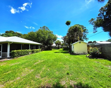 6707 Coquina Avenue - Photo Thumbnail 34