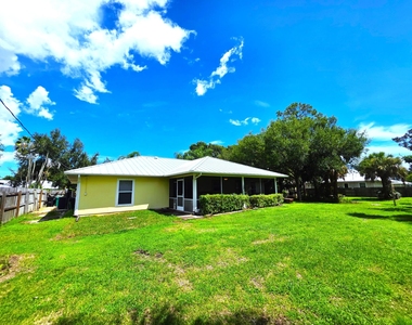 6707 Coquina Avenue - Photo Thumbnail 37