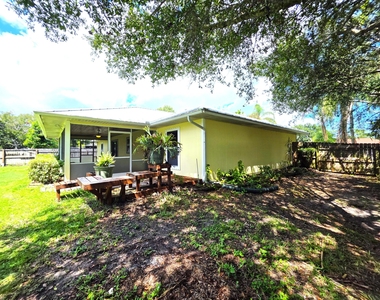 6707 Coquina Avenue - Photo Thumbnail 33