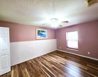 6707 Coquina Avenue - Photo Thumbnail 26