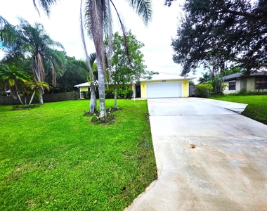 6707 Coquina Avenue - Photo Thumbnail 36