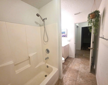6707 Coquina Avenue - Photo Thumbnail 24