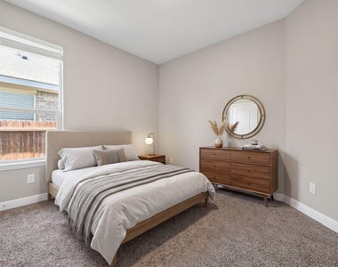 841 Blackhorse Trail - Photo Thumbnail 9
