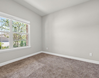 841 Blackhorse Trail - Photo Thumbnail 5