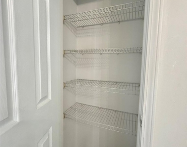4058 Glenlea Commons Drive - Photo Thumbnail 13