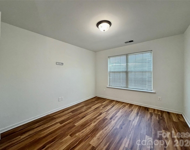 4058 Glenlea Commons Drive - Photo Thumbnail 24