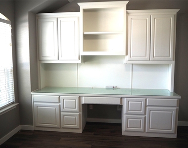 14012 Badger Creek Drive - Photo Thumbnail 16
