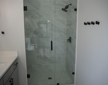 14012 Badger Creek Drive - Photo Thumbnail 23