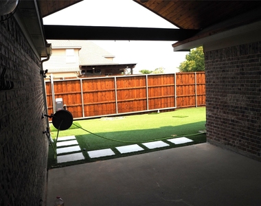 14012 Badger Creek Drive - Photo Thumbnail 38