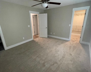 317 Salisbury Road - Photo Thumbnail 9