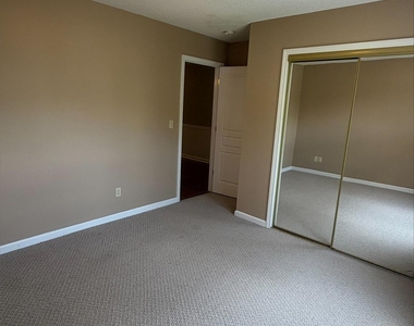 37 Sunview Circle - Photo Thumbnail 19