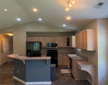 37 Sunview Circle - Photo Thumbnail 6