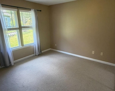 37 Sunview Circle - Photo Thumbnail 20