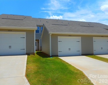 12715 Wandering Brook Drive - Photo Thumbnail 2