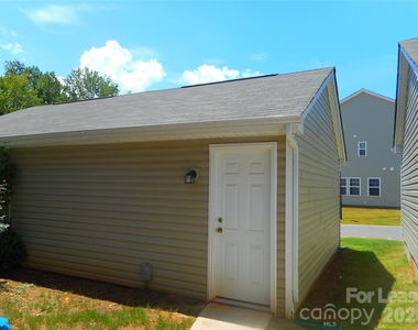 12715 Wandering Brook Drive - Photo Thumbnail 3