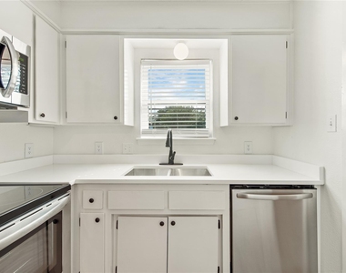 7700 Chapin Road - Photo Thumbnail 4