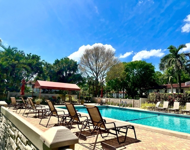 21535 Cypress Hammock Drive - Photo Thumbnail 3