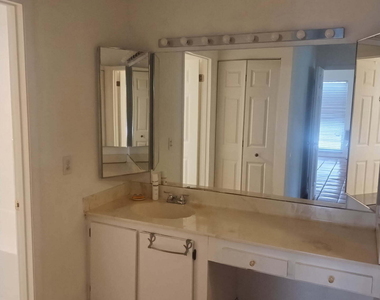 21535 Cypress Hammock Drive - Photo Thumbnail 11