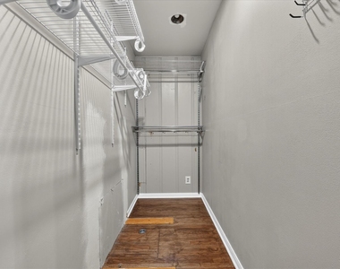 4216 Donnelly Avenue - Photo Thumbnail 31