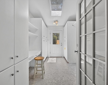 4216 Donnelly Avenue - Photo Thumbnail 34