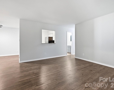 6000 Gray Gate Lane - Photo Thumbnail 8