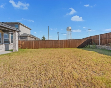1012 Portina Drive - Photo Thumbnail 27