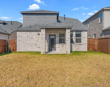 1012 Portina Drive - Photo Thumbnail 26