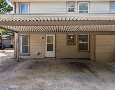 2005 Minnie Drive - Photo Thumbnail 1