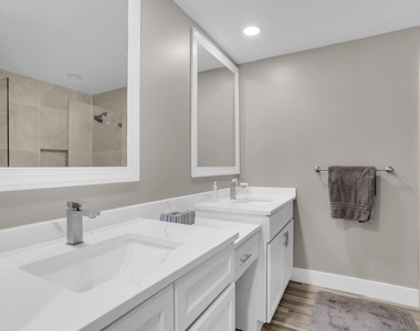 60 Pelican Pointe Drive - Photo Thumbnail 25