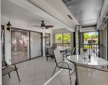 60 Pelican Pointe Drive - Photo Thumbnail 12