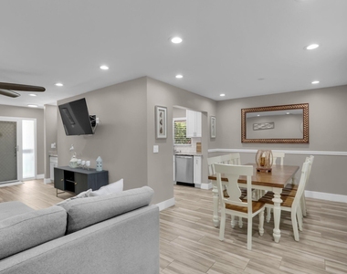 60 Pelican Pointe Drive - Photo Thumbnail 8