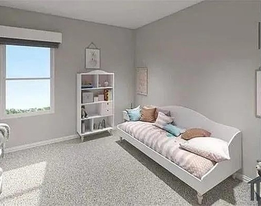 1835 Mccree Street - Photo Thumbnail 4