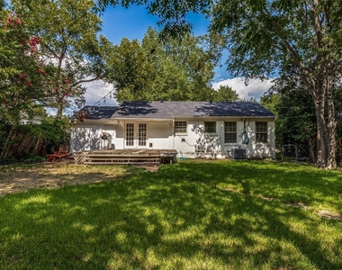 541 Parkhurst Drive - Photo Thumbnail 19