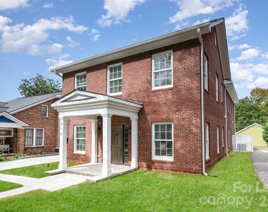 816 Walnut Avenue - Photo Thumbnail 4