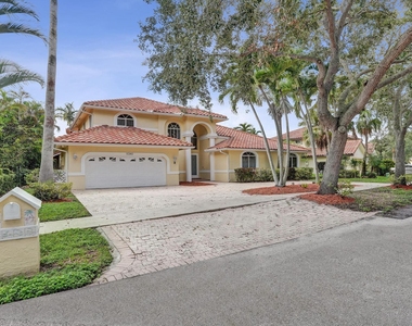 11340 Lakeshore Drive - Photo Thumbnail 58